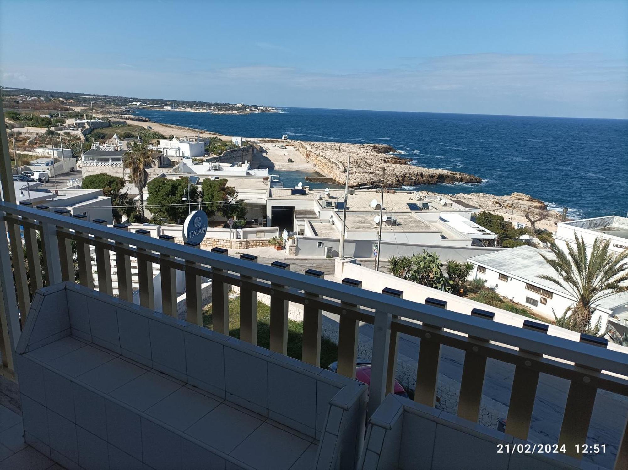 A Un Passo Dal Mare Apartment Полиняно а Маре Екстериор снимка