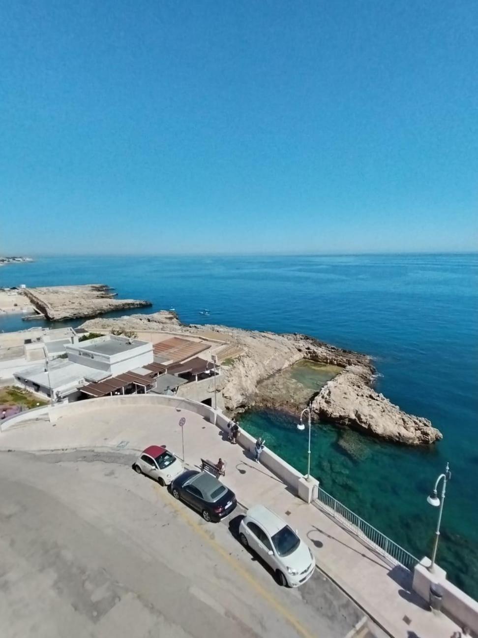 A Un Passo Dal Mare Apartment Полиняно а Маре Екстериор снимка
