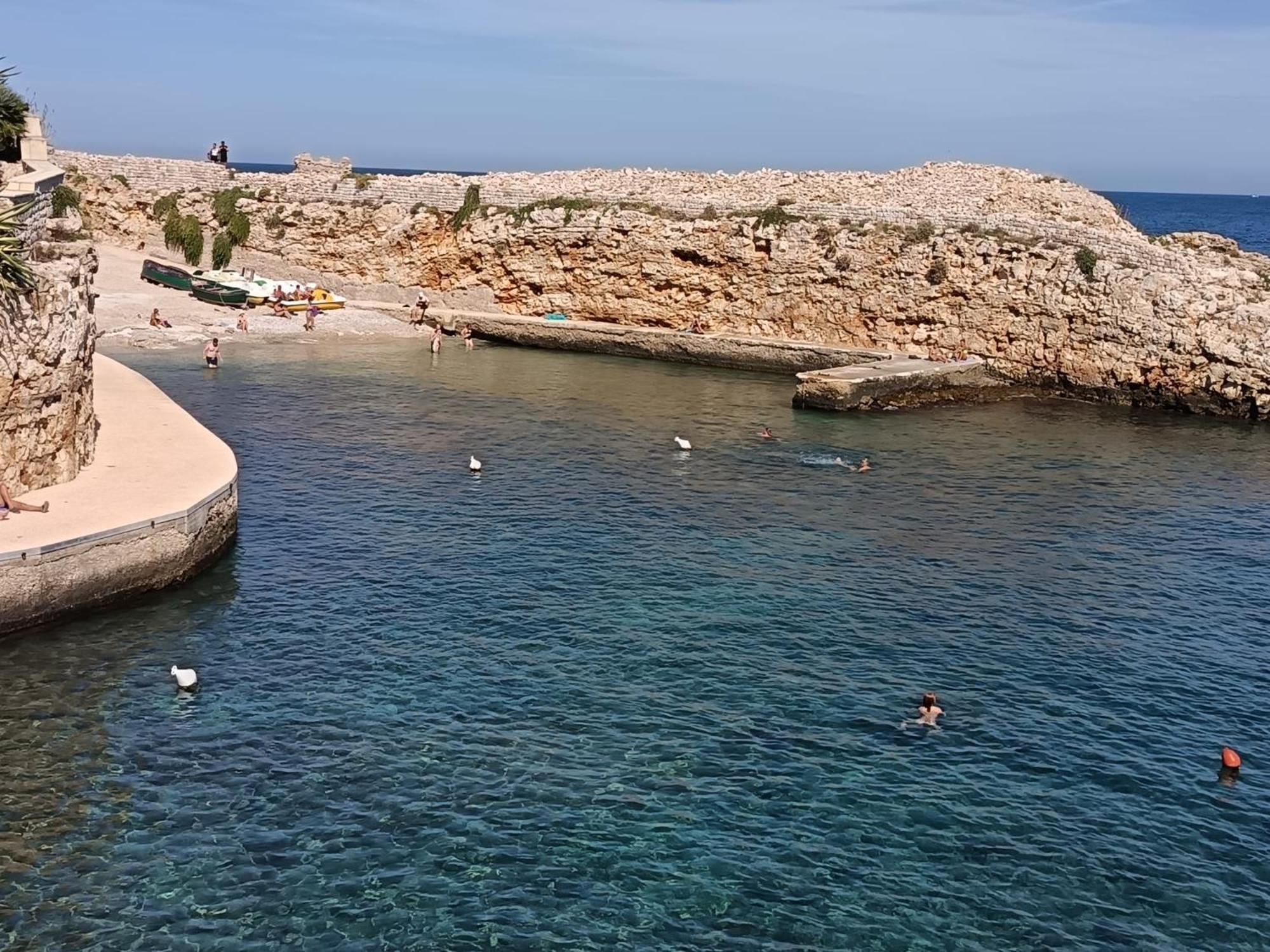 A Un Passo Dal Mare Apartment Полиняно а Маре Екстериор снимка