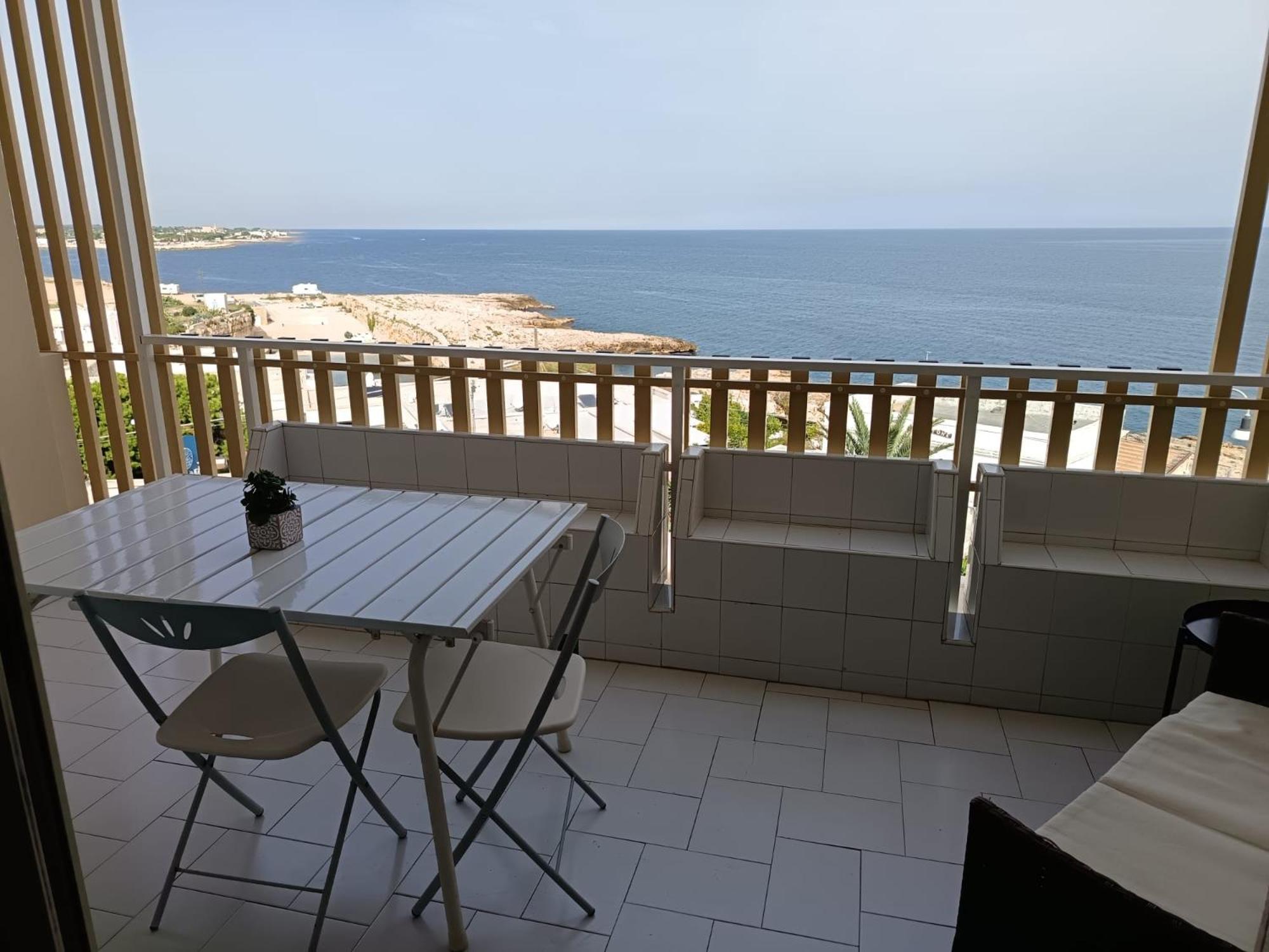 A Un Passo Dal Mare Apartment Полиняно а Маре Екстериор снимка