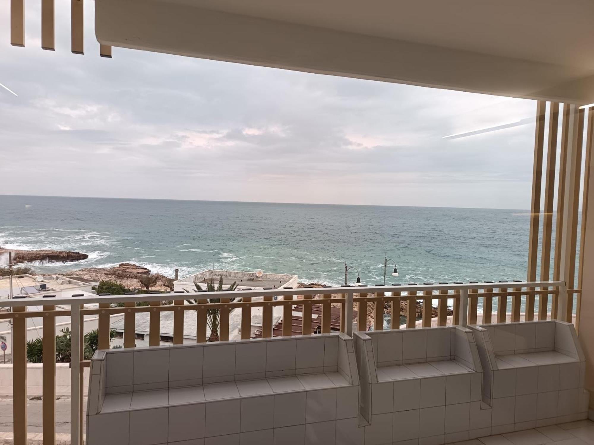 A Un Passo Dal Mare Apartment Полиняно а Маре Екстериор снимка